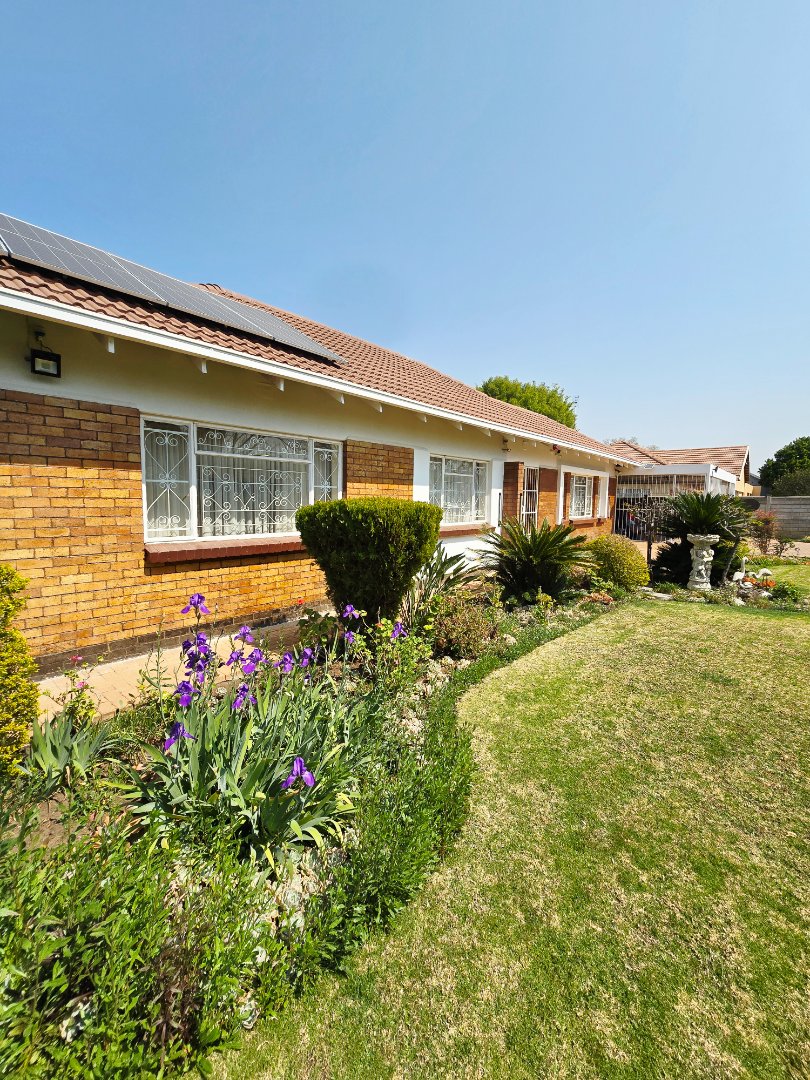 3 Bedroom Property for Sale in Flimieda North West